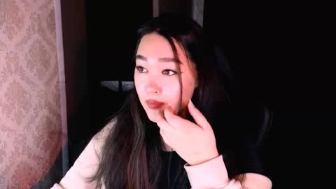 Snapshot of erica_wayne chatting on 10.30.25 Erica Wayne online show from 10.30.25