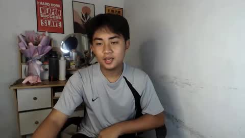 Snapshot of erick_cummer30 chatting on 05.31.26 erick_cummer30 online show from 05.31.26