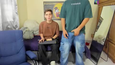 Snapshot of erick_de_rossee chatting on 10.08.25 erick_de_rossee online show from 10.08.25