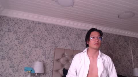 Snapshot of erickferrer chatting on 03.04.26 Erick online show from 03.04.26