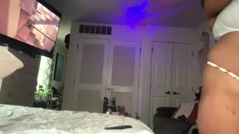 Lea  Erik online show from 11.11.25