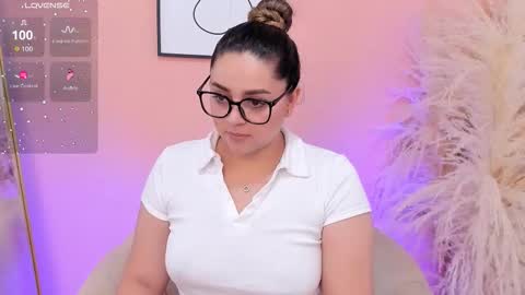 Erika Mendez online show from 02.04.26