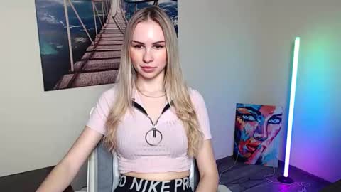 Erika online show from 11.28.25