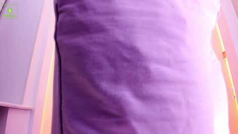 Snapshot of erikalustx chatting on 12.30.24 Erika online show from 12.30.24