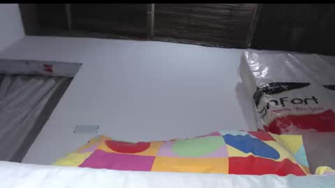 Snapshot of erikasweetass chatting on 01.14.26 erikasweetass online show from 01.14.26