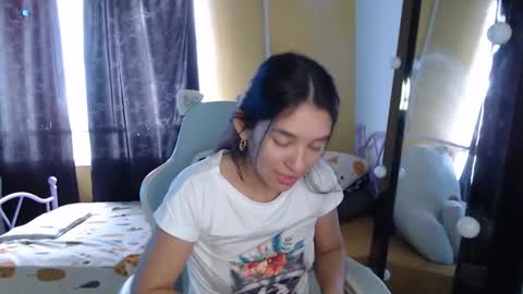 erina_1 online show from 09.08.25