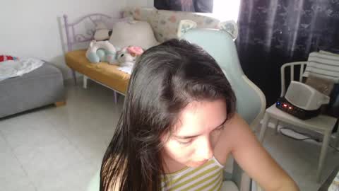 erina_1 online show from 04.21.26