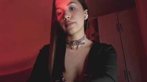 Snapshot of erinnnaji chatting on 05.31.26 Katrin online show from 05.31.26