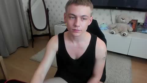 Max online show from 10.26.25