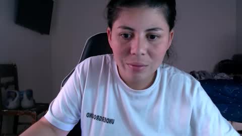 Sara online show from 04.19.26