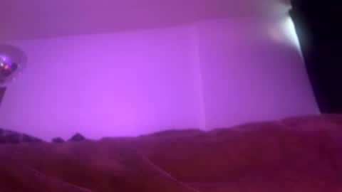 Snapshot of erotica_angel chatting on 09.26.25 Nikki Erotica online show from 09.26.25