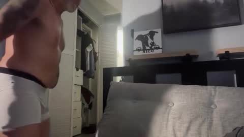 Snapshot of eroticextasy818 chatting on 11.09.25 eroticextasy818 online show from 11.09.25