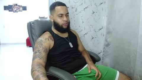 Snapshot of eroticoblack chatting on 05.19.26 Eroticoblack online show from 05.19.26