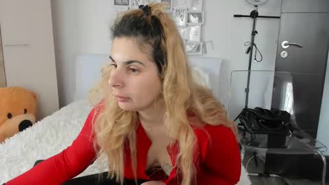 eroticsensualkitty4u online show from 01.10.25