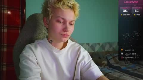 esajukyy online show from 12.14.24