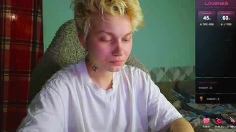 esajukyy online show from 12.15.24