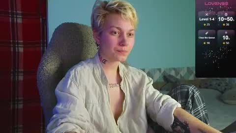 esajukyy online show from 12.20.24