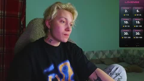 esajukyy online show from 01.14.25