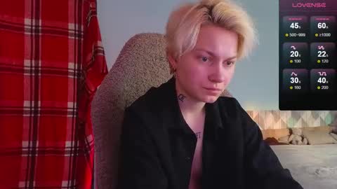 esajukyy online show from 02.03.25