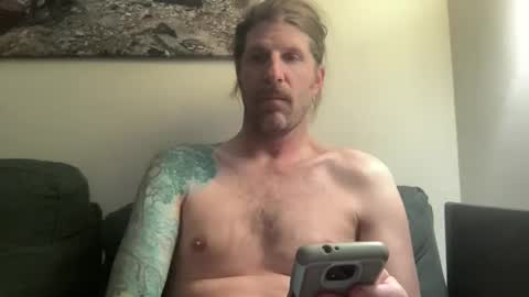 Snapshot of esinking24 chatting on 12.13.24 esinking24 online show from 12.13.24