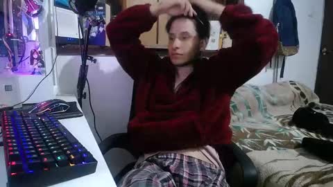 Snapshot of esjrobles chatting on 01.28.25 Esteban online show from 01.28.25