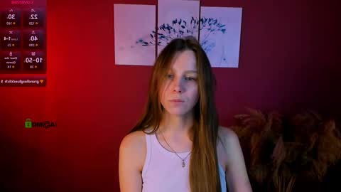 esme_moore_ online show from 11.21.25