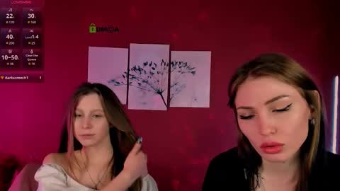 esme_moore_ online show from 12.16.25
