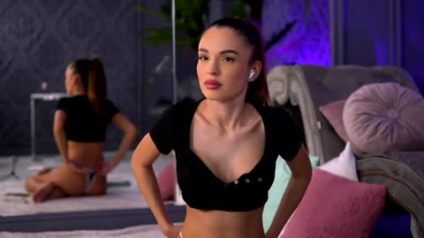 Raluca  online show from 12.04.24