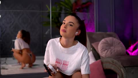 Raluca  online show from 12.05.24