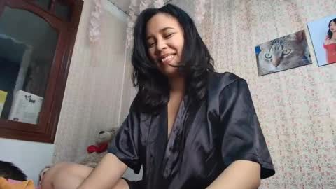 Snapshot of esmerald_1111 chatting on 01.08.26 Esmeralda online show from 01.08.26