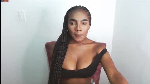 Esmeralda parck online show from 01.12.25