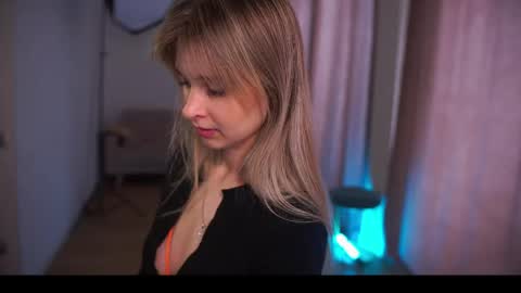 How was your Christmas online show from 04.21.26