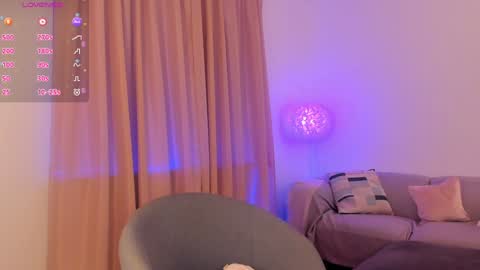 Esmi online show from 01.17.25