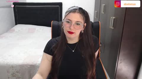 Xbebetax online show from 10.18.25