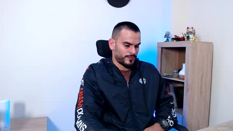 Esteban Fernandez online show from 02.09.26