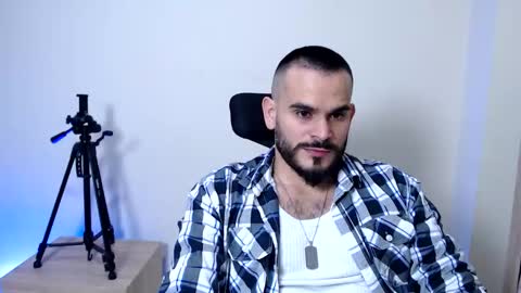 Esteban Fernandez online show from 03.03.26