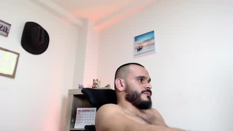 Esteban Fernandez online show from 06.25.26