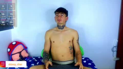 Esteban independent model online show from 02.11.25