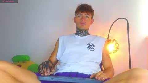 Esteban independent model online show from 01.12.26