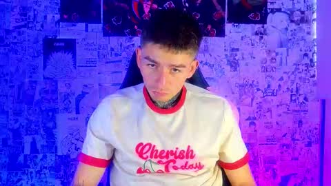 Esteban independent model online show from 03.18.26