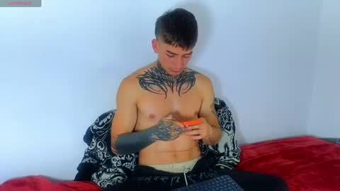 Esteban independent model online show from 05.14.26