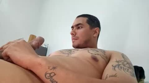 Snapshot of estebanmed92 chatting on 03.30.26 estebanmed92 online show from 03.30.26