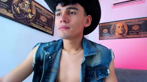 Esteban online show from 01.07.25