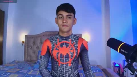 Esteban online show from 09.19.25