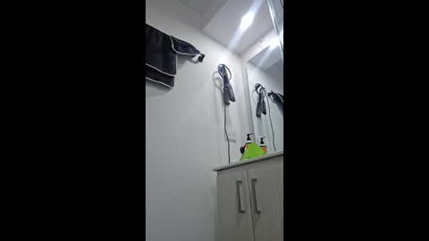 Snapshot of estefanii_r chatting on 01.13.26 Estefanii R online show from 01.13.26