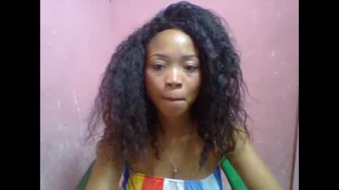 Snapshot of estelah20 chatting on 09.16.25 estelah20 online show from 09.16.25