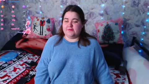 estelle_hicks online show from 12.22.24