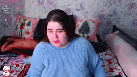 estelle_hicks online show from 02.05.25