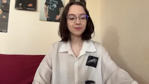 Snapshot of estellezdebski chatting on 06.10.26 estellezdebski online show from 06.10.26