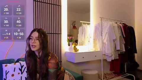 Snapshot of ester_hill chatting on 03.07.25 Ester online show from 03.07.25